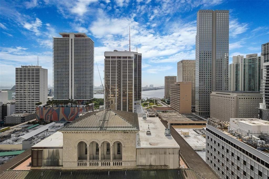 151 SE 1st Street, Unit 608, Miami, FL 33131 Photo