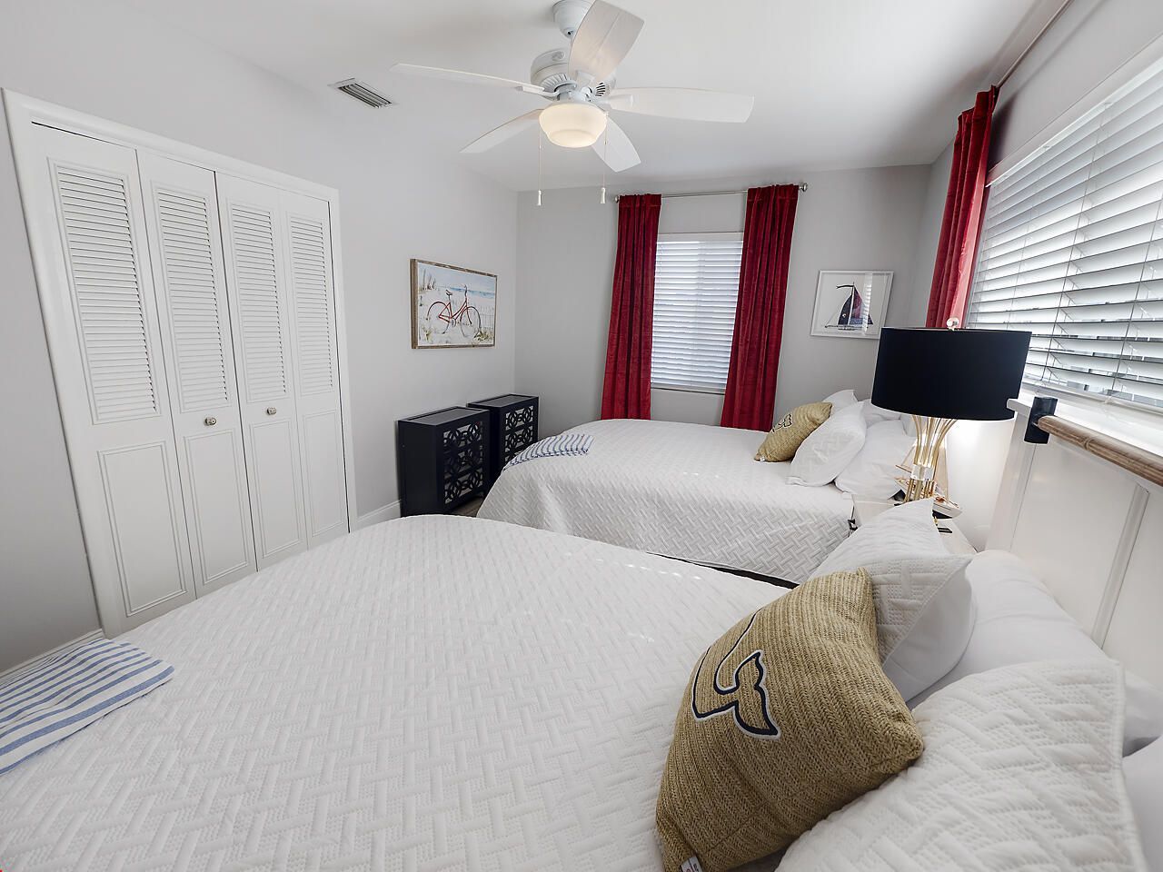 1236 Beach Road, Unit 4, Singer Island, FL 33404 Photo