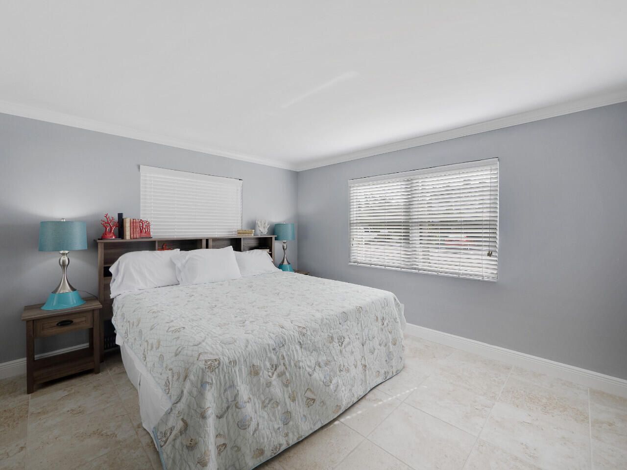 1236 Beach Road, Unit 4, Singer Island, FL 33404 Photo