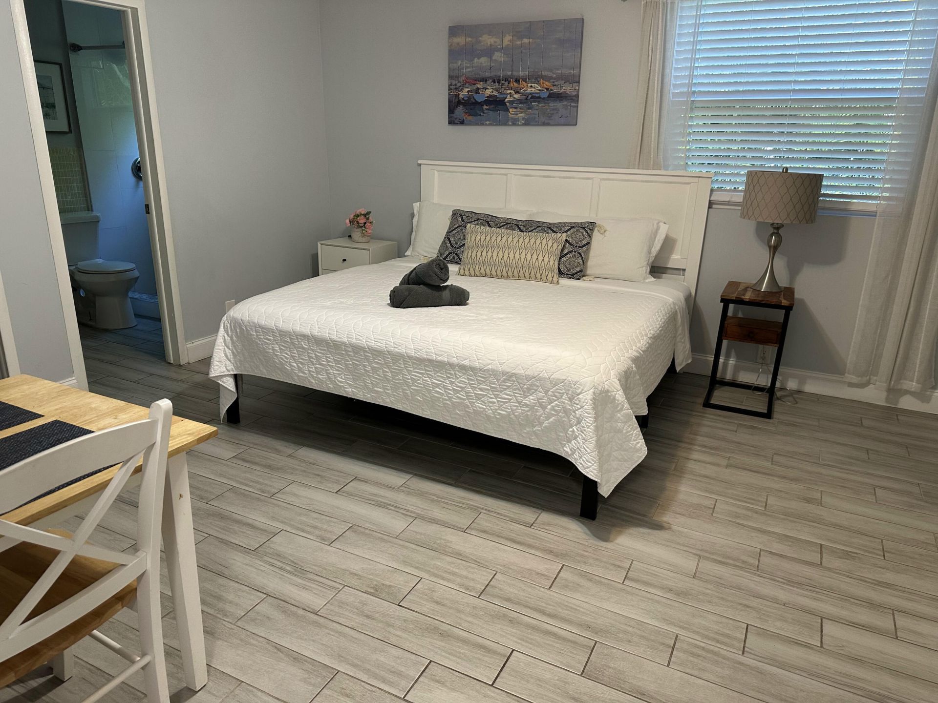 1258 Beach Road, Unit 9 Studio, Singer Island, FL 33404 Photo