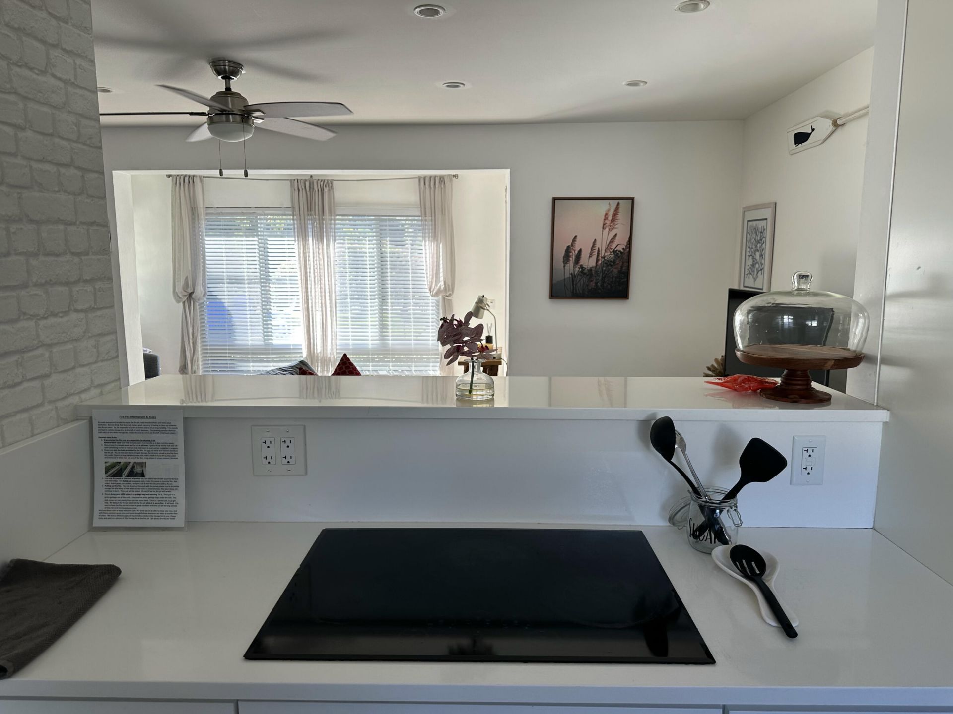 1258 Beach Road, Unit 8, Singer Island, FL 33404 Photo