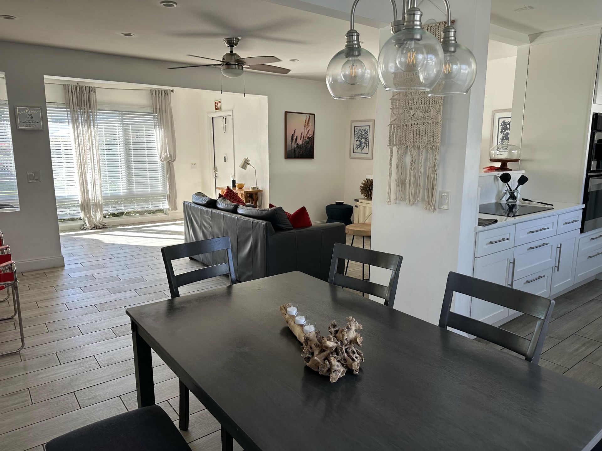 1258 Beach Road, Unit 8, Singer Island, FL 33404 Photo