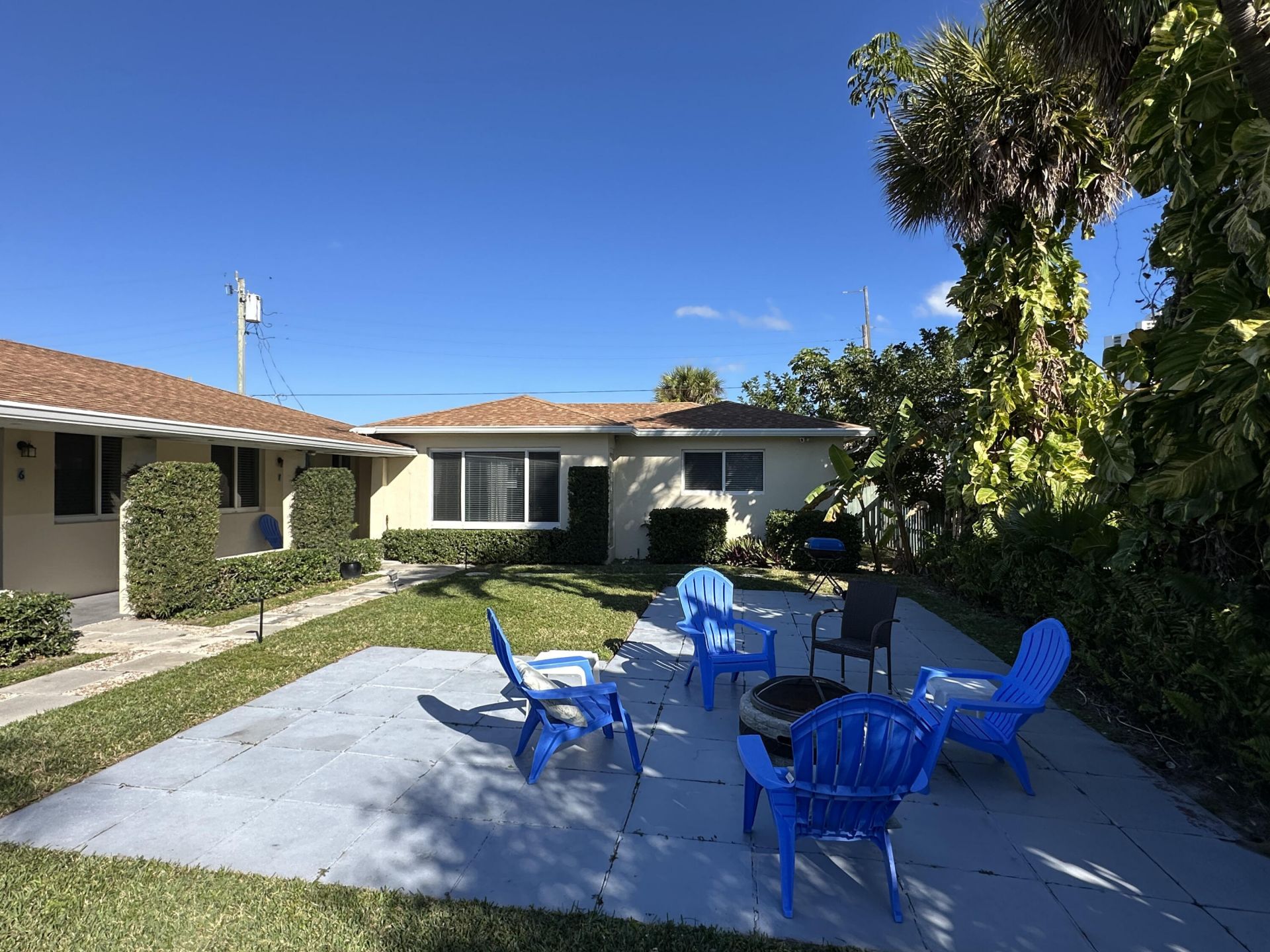 1258 Beach Road, Unit 8, Singer Island, FL 33404 Photo