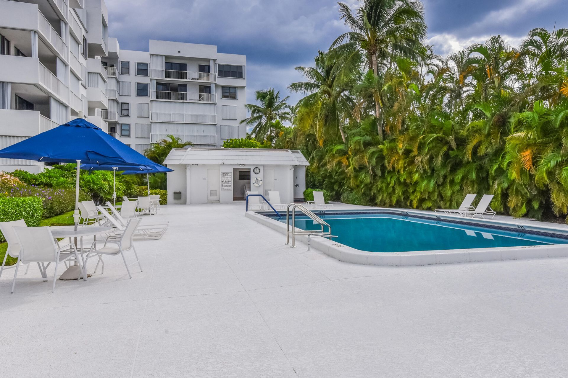 2860 S Ocean Boulevard, Unit 504, Palm Beach, FL 33480 Photo