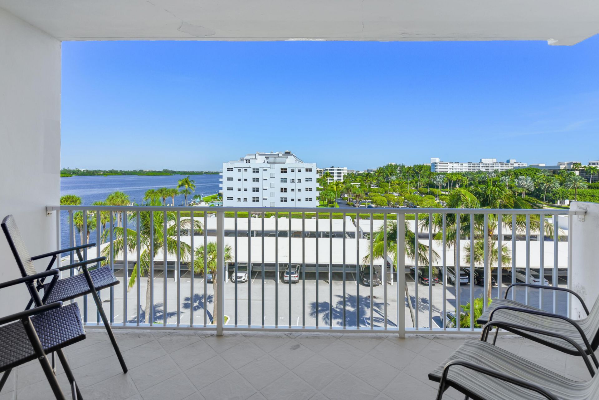 2860 S Ocean Boulevard, Unit 504, Palm Beach, FL 33480 Photo