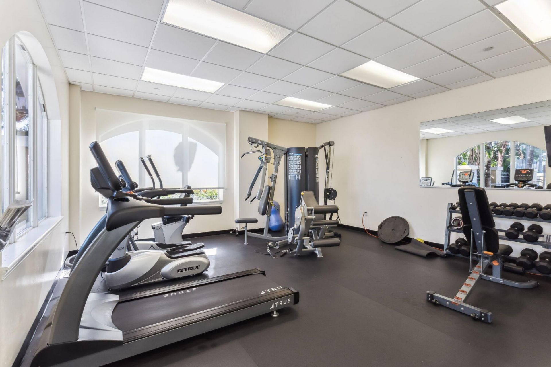 3960 N Flagler Drive, Unit 402, West Palm Beach, FL 33407 Photo