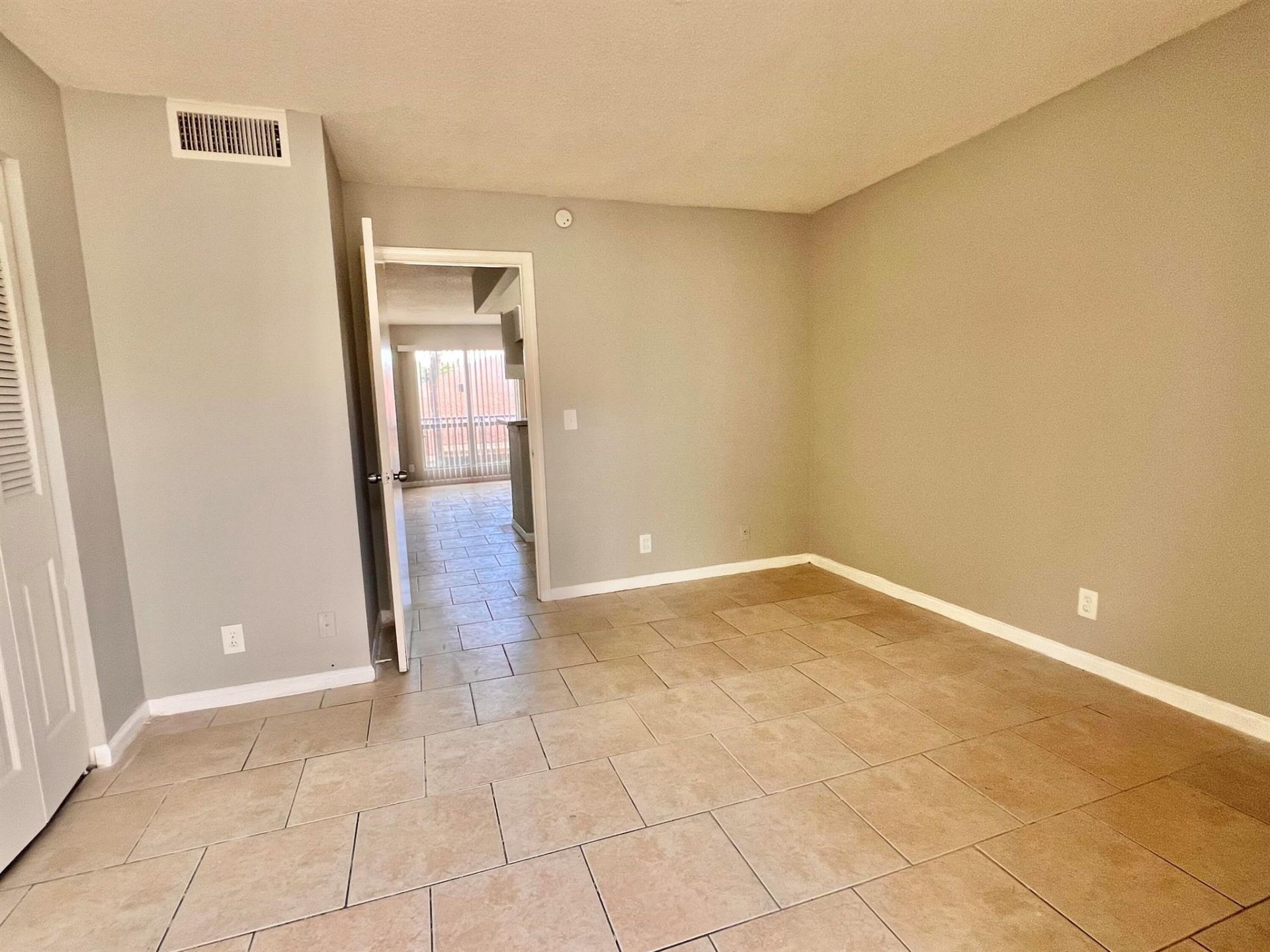 1500 N Congress Avenue, Unit A202, West Palm Beach, FL 33401 Photo