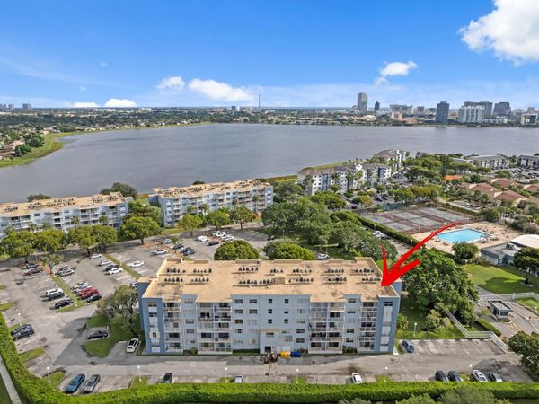 500 Executive Center Drive, Unit 3e, West Palm Beach, FL 33401