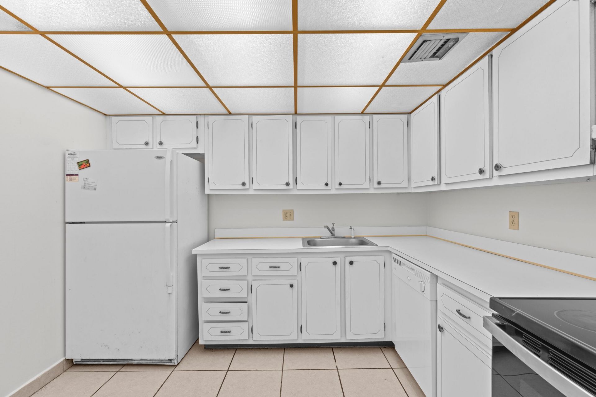 500 Executive Center Drive, Unit 3e, West Palm Beach, FL 33401 Photo