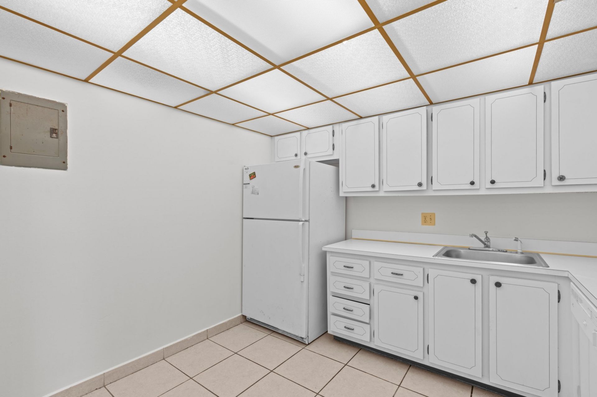 500 Executive Center Drive, Unit 3e, West Palm Beach, FL 33401 Photo