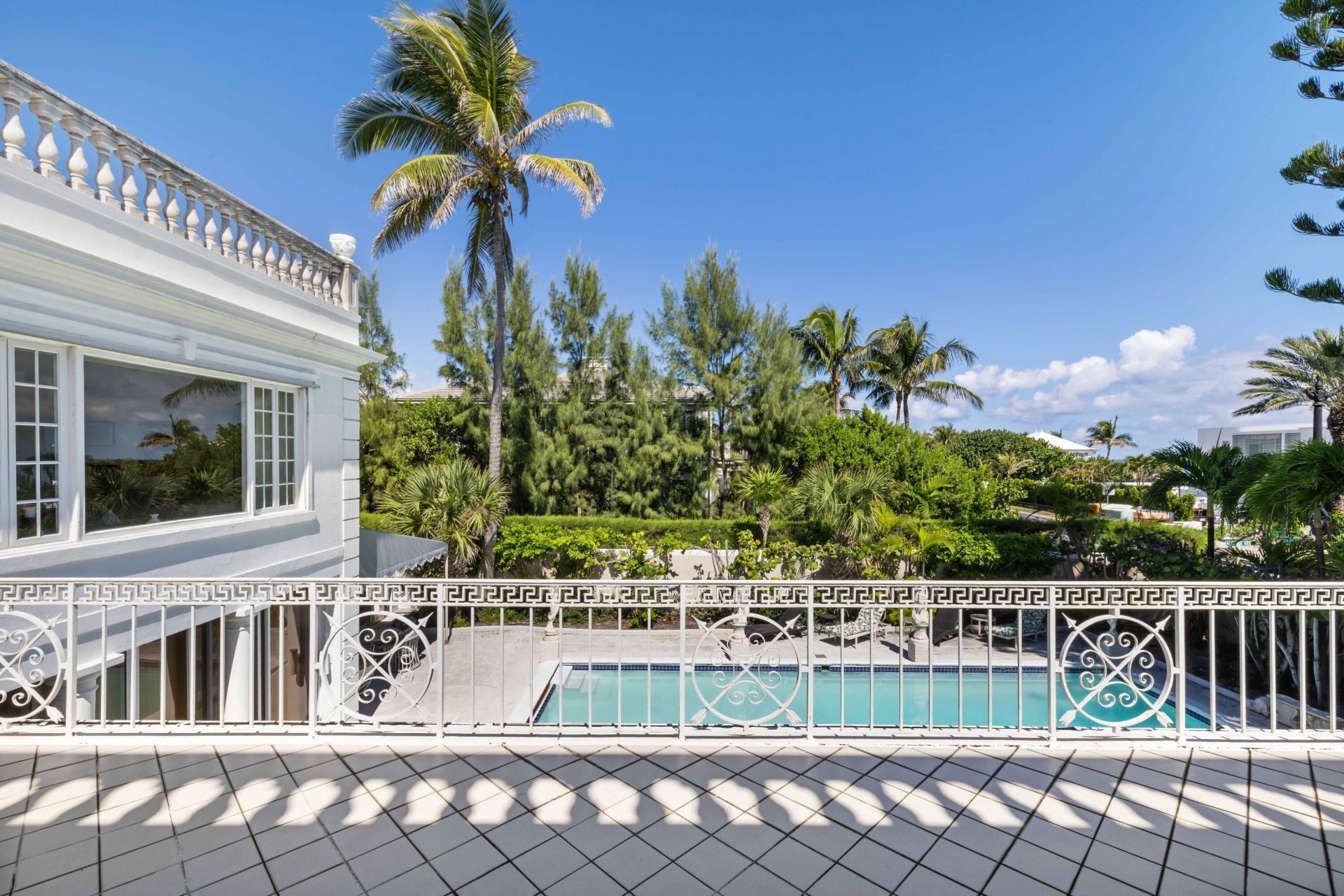 1048 S Ocean Boulevard, Palm Beach, FL 33480 Photo