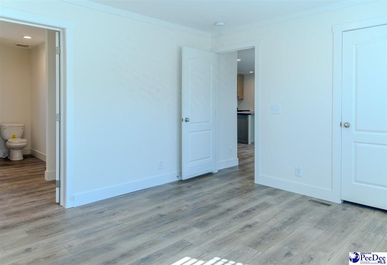 2532 Southern Dr Photo 8