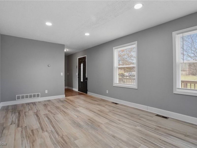 9278 Bryant Road, Windham, OH 44288 Photo 5