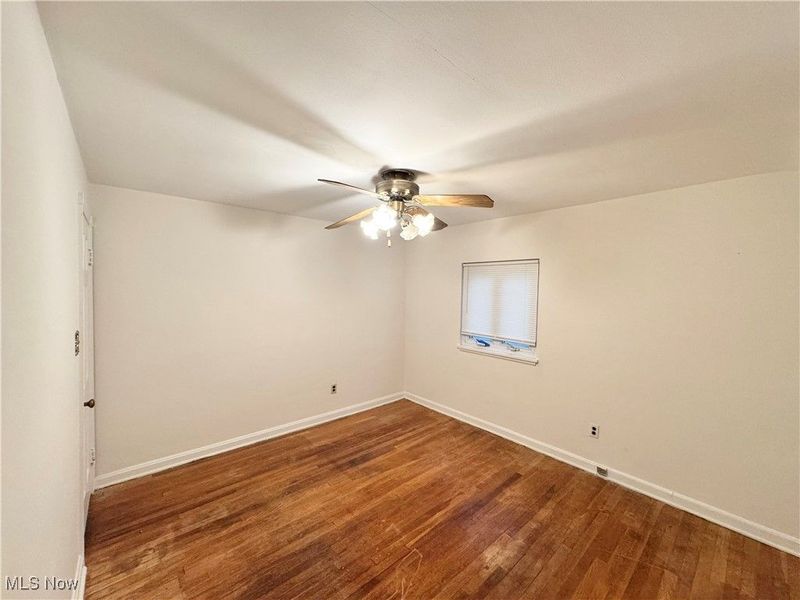 3925 Strandhill Road, Cleveland, OH 44128 Photo 11