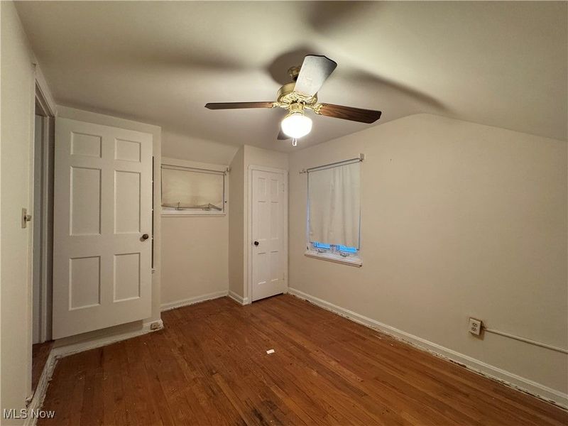 3925 Strandhill Road, Cleveland, OH 44128 Photo 13