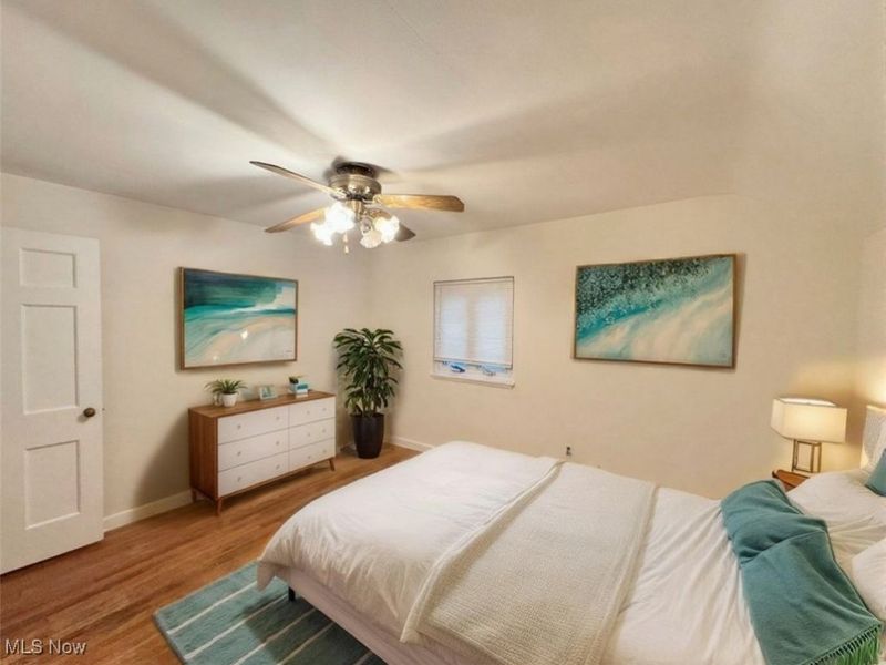 3925 Strandhill Road, Cleveland, OH 44128 Photo 3