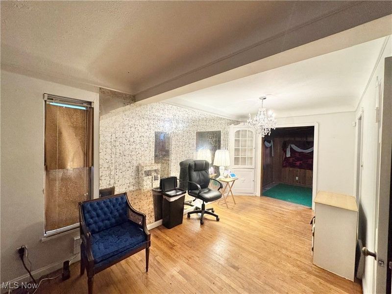 3925 Strandhill Road, Cleveland, OH 44128 Photo 8