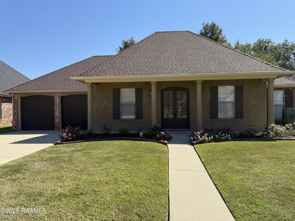 103 Lakeshore Drive, Youngsville, LA 70592