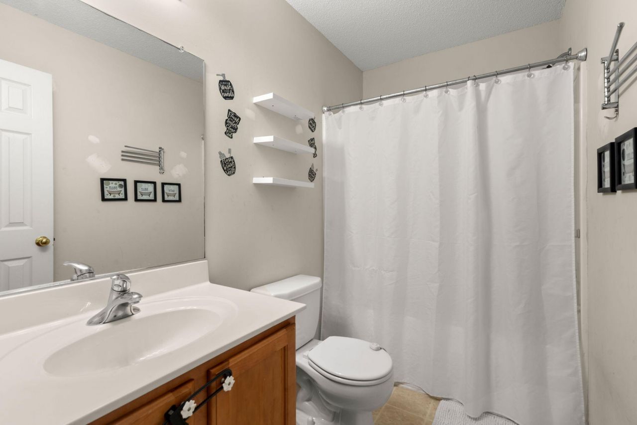 2470 Calamari Court Photo 19