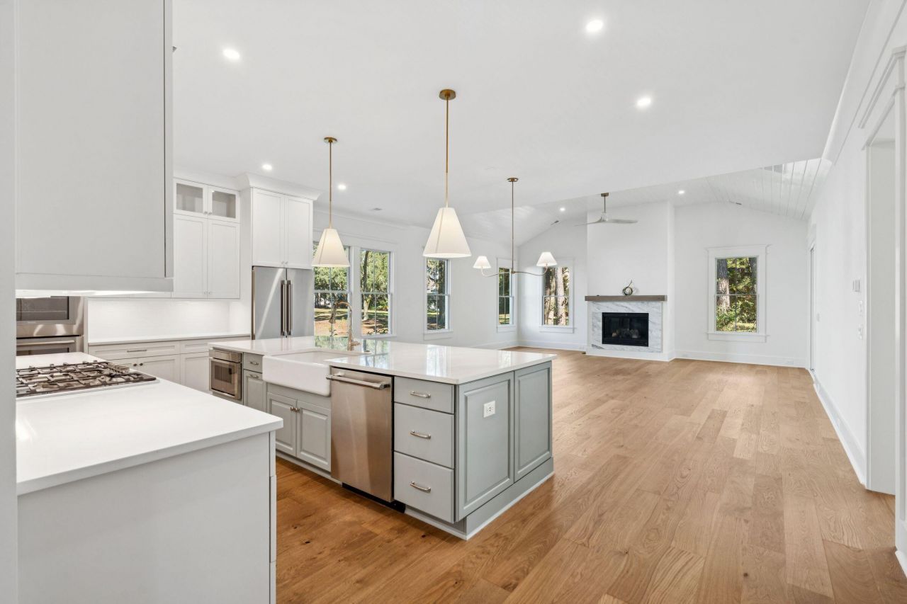 3210 Waverly Lane Photo 22