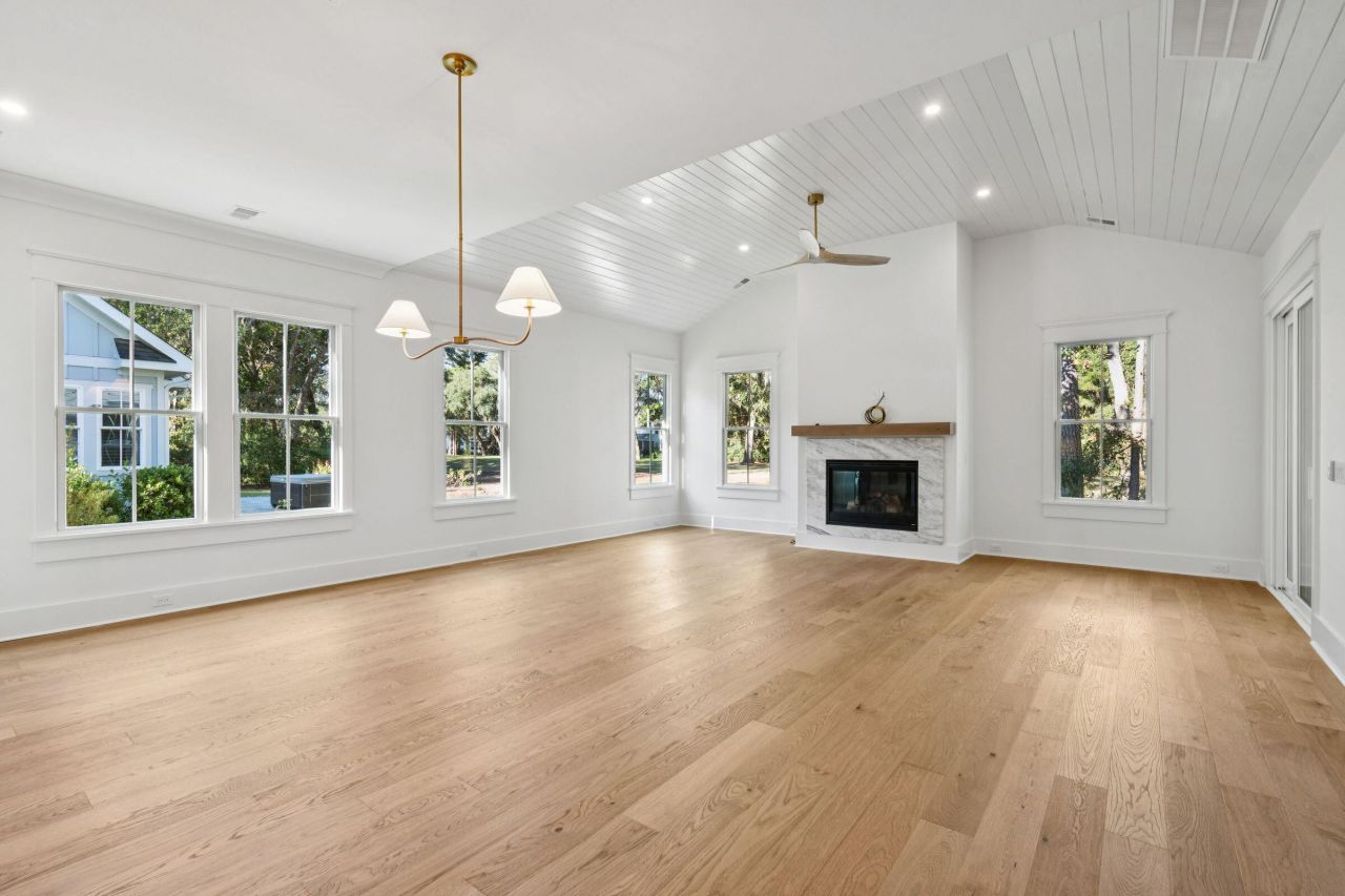 3210 Waverly Lane Photo 32