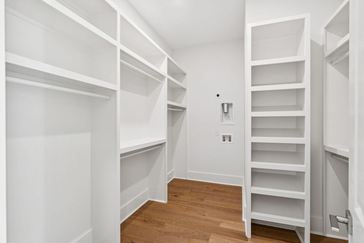 3210 Waverly Lane Photo 49