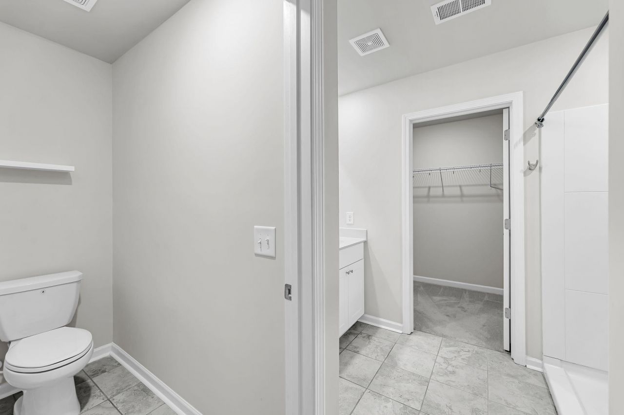 389 Matuskovic Drive Photo 20