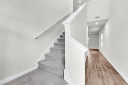 389 Matuskovic Drive photo 4