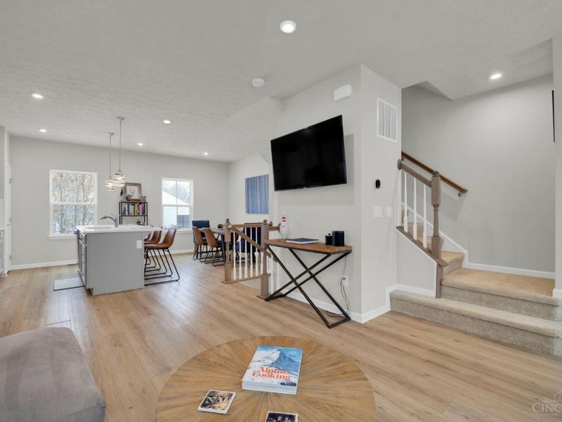 34 Wentworth Lane, Deer Park, OH 45236 Photo 14