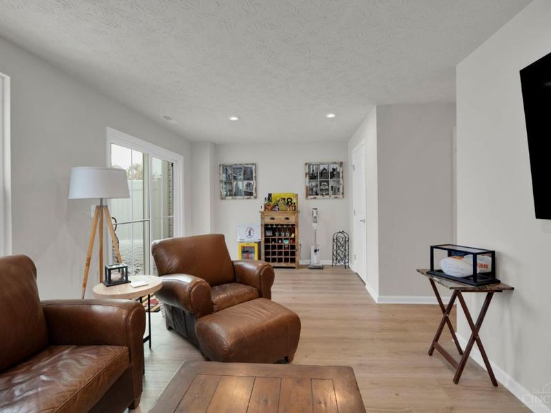 34 Wentworth Lane, Deer Park, OH 45236 Photo 4