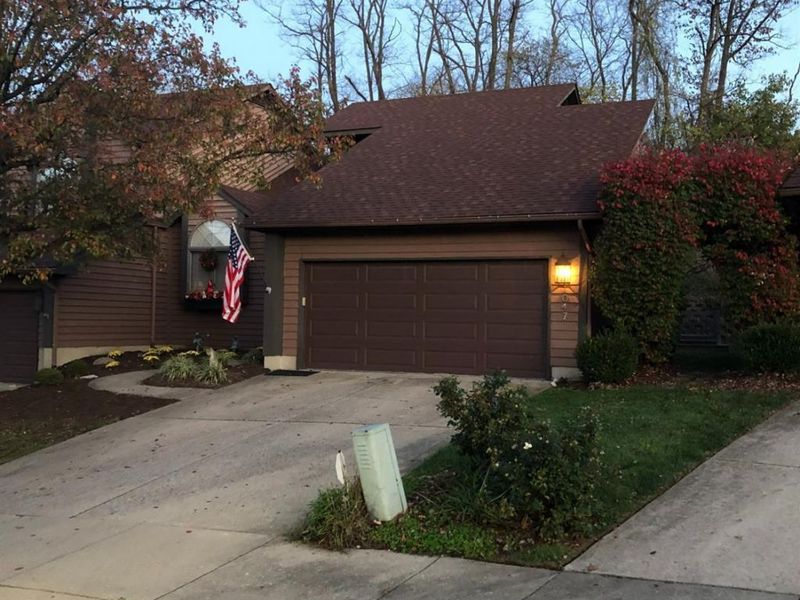 1047 Golfview Road, Middletown, OH 45042 Photo 2