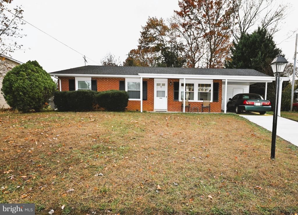 137 Garner Avenue, Waldorf, MD 20602 Main Photo