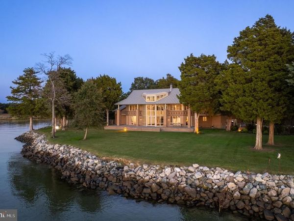 5084 FERRY NECK ROAD, ROYAL OAK, MD 21662