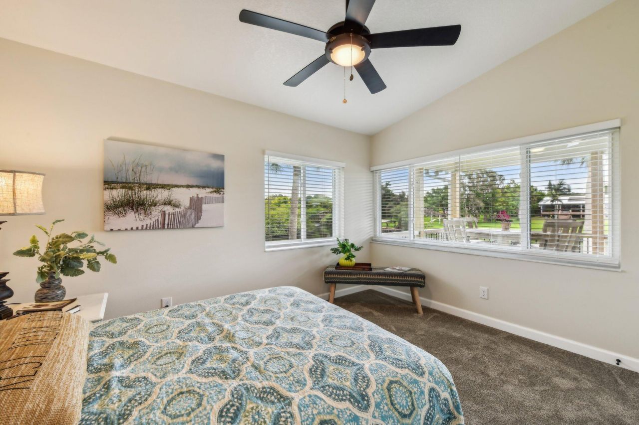 581 Hillside Court , Melbourne, FL 32935 Photo