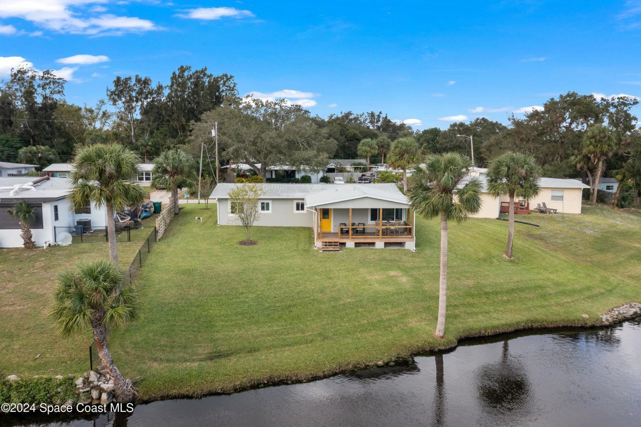 581 Hillside Court , Melbourne, FL 32935 Photo