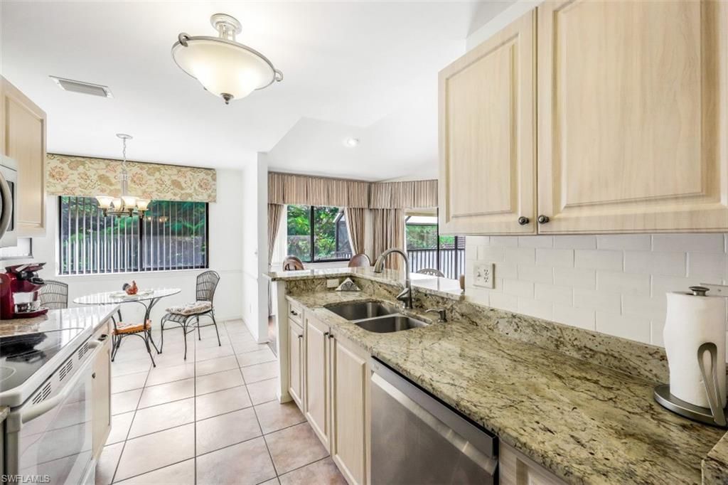 78 Bennington Dr, Unit 5-8, Naples, FL 34104 Photo