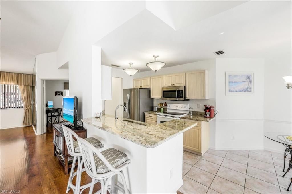 78 Bennington Dr, Unit 5-8, Naples, FL 34104 Photo