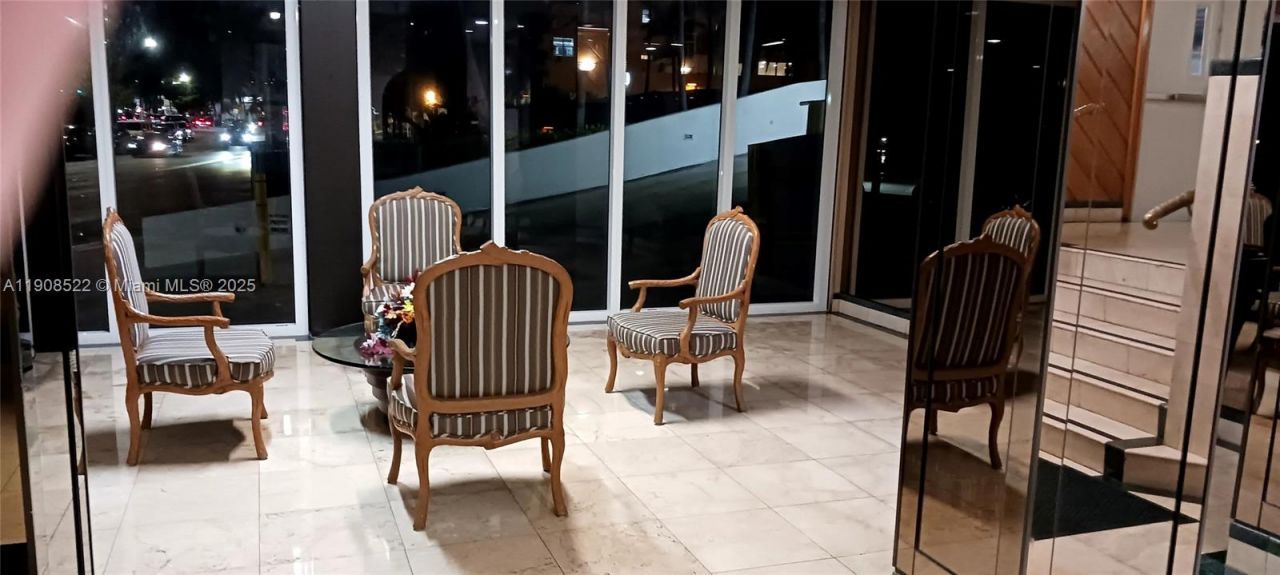 2401 Collins Ave, Unit 1708, Miami Beach, FL 33140 Photo