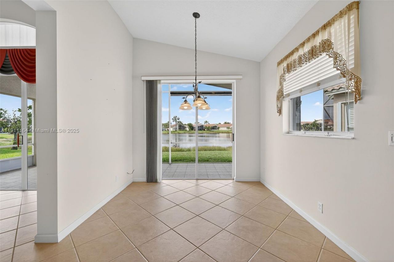 339 NW Shoreline Cir, Port Saint Lucie, FL 34986 Photo