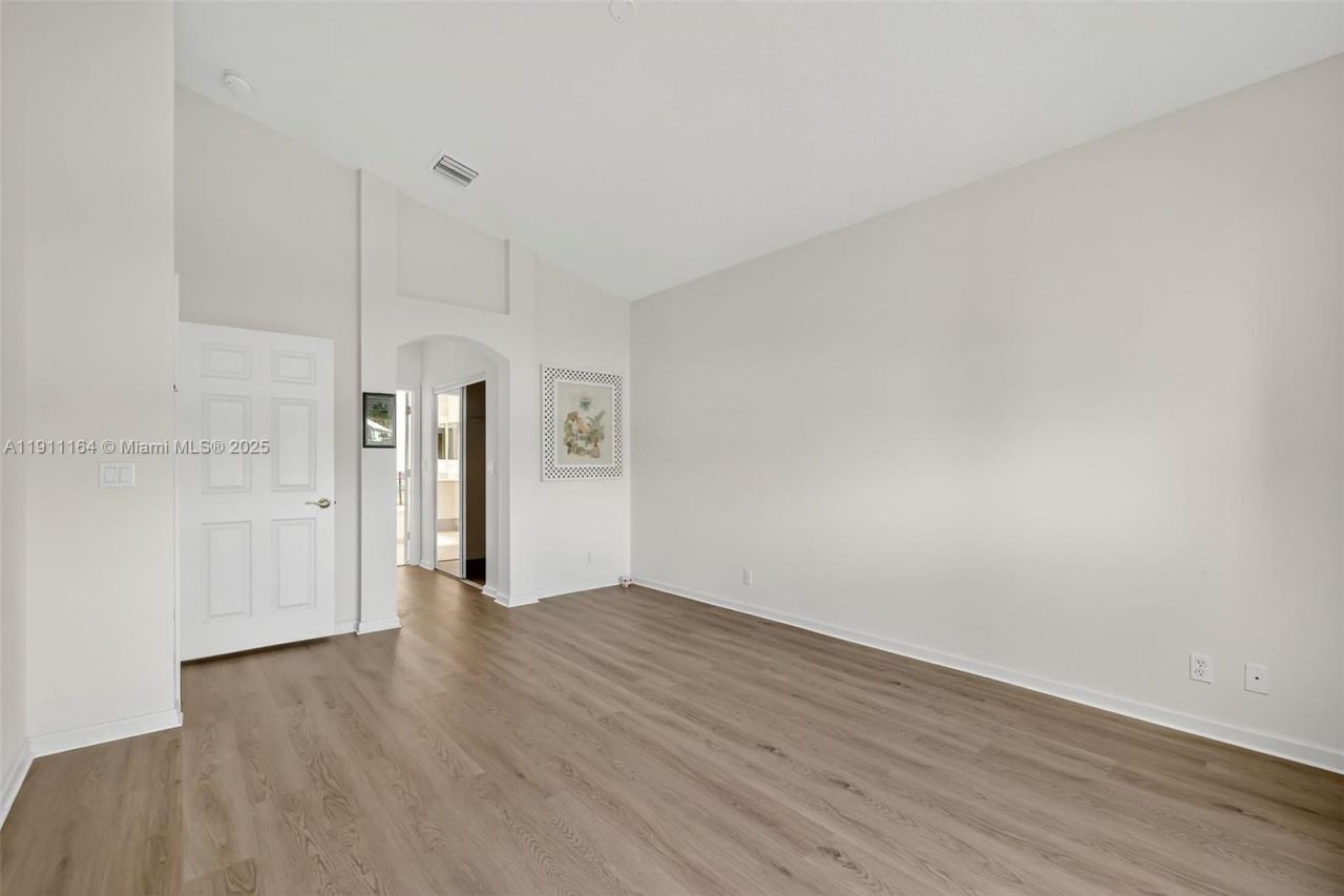 339 NW Shoreline Cir, Port Saint Lucie, FL 34986 Photo