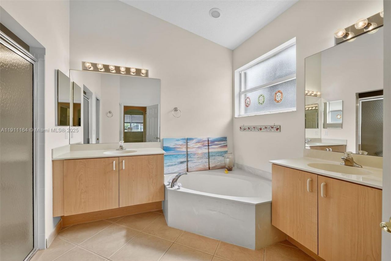 339 NW Shoreline Cir, Port Saint Lucie, FL 34986 Photo