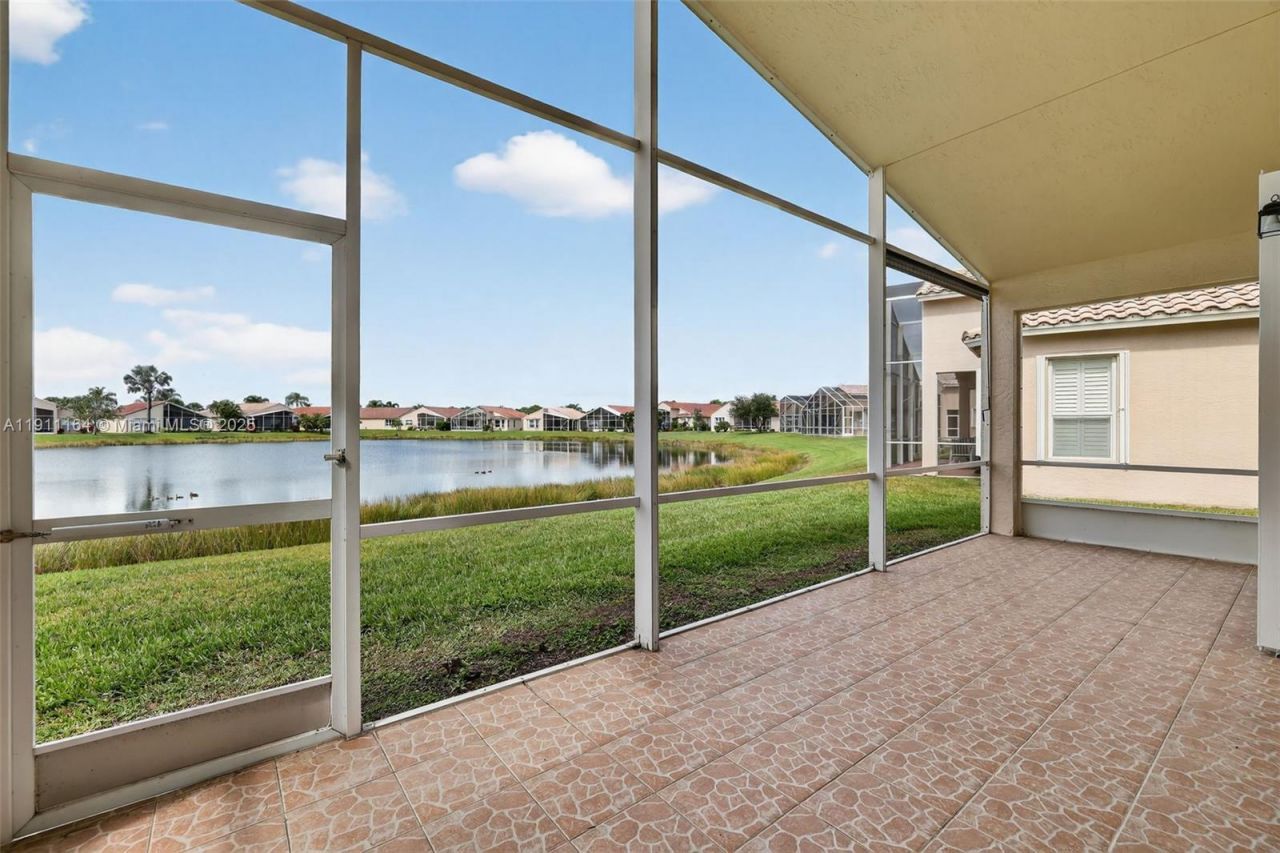 339 NW Shoreline Cir, Port Saint Lucie, FL 34986 Photo