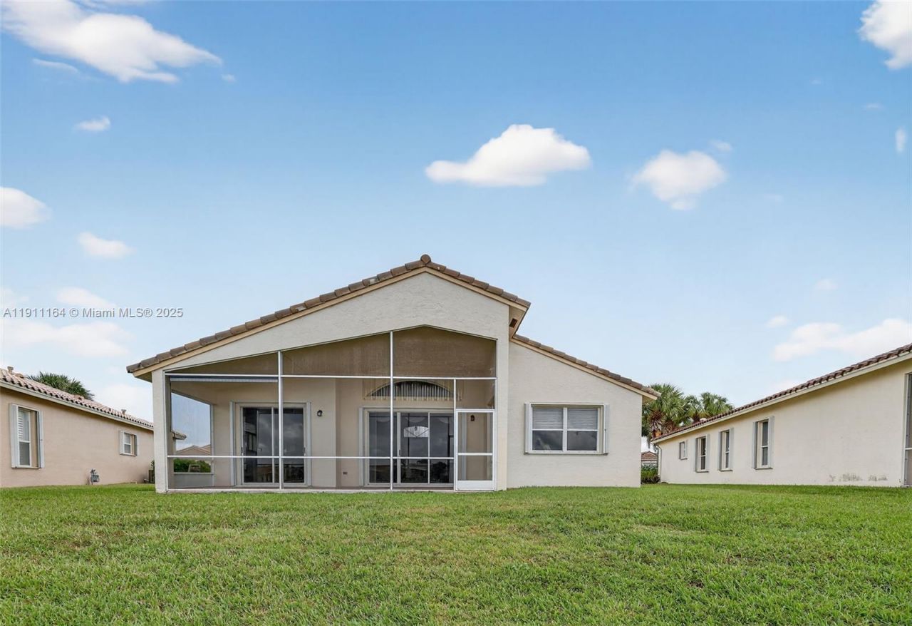 339 NW Shoreline Cir, Port Saint Lucie, FL 34986 Photo