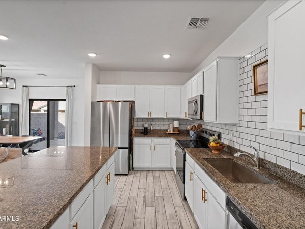 10536 W Encinas Lane, Tolleson, AZ 85353