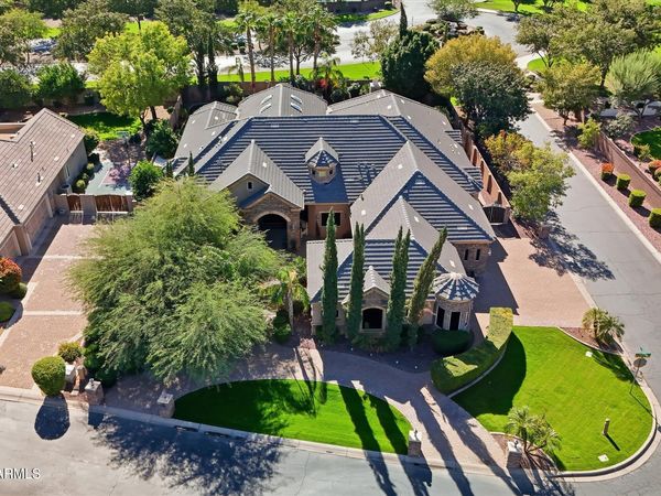 3121 E Bonanza Court, Gilbert, AZ 85297