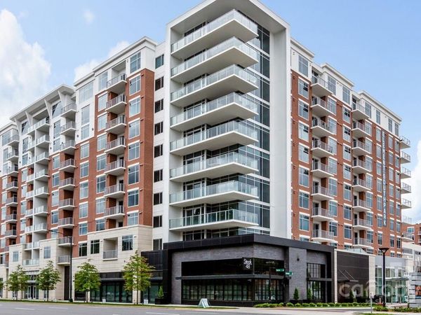 4425 Sharon Road, Unit 1B, Charlotte, NC 28211