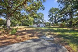 3877 Pate Street photo 4