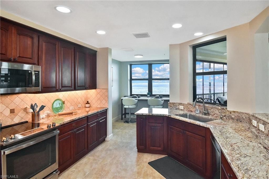11600 Court Of Palms, Unit 606, Fort Myers, FL 33908 Photo