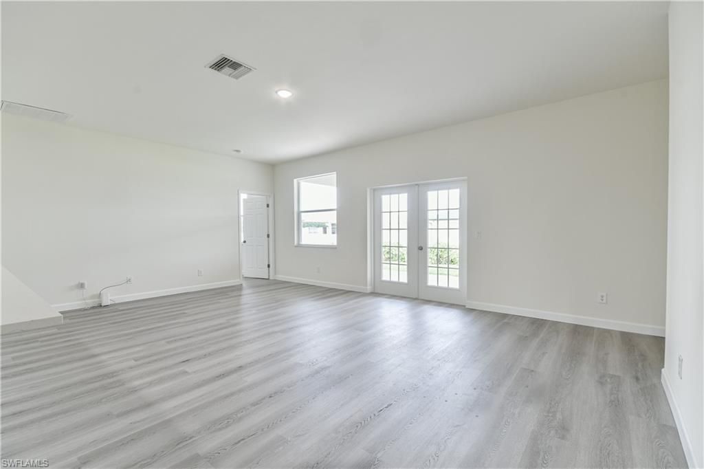 2032 NW 2nd Pl, Cape Coral, FL 33993 Photo