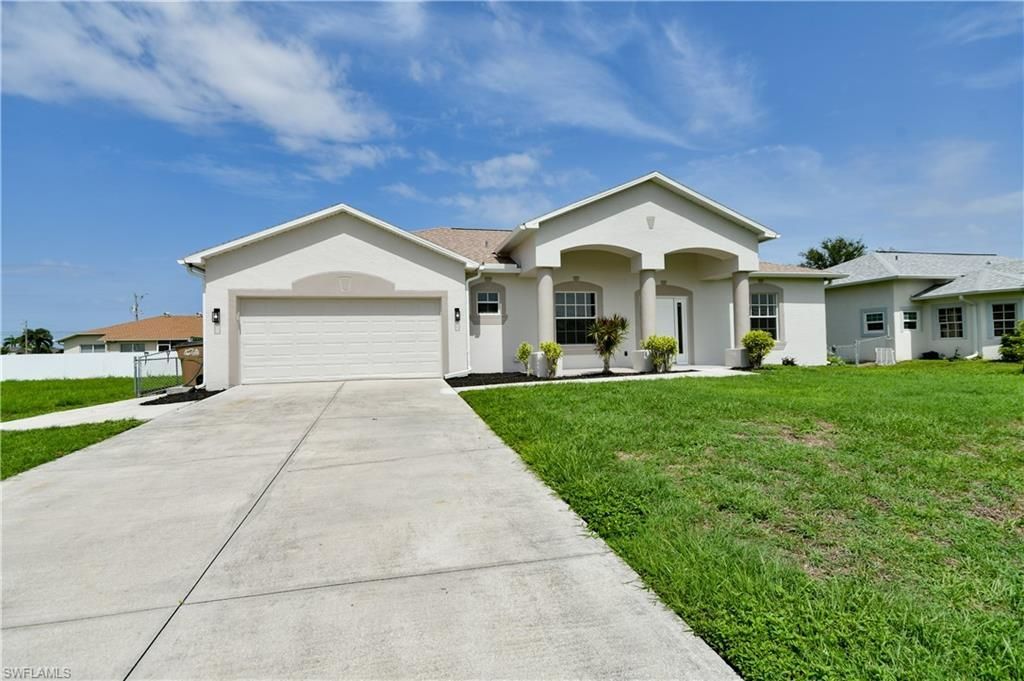 2032 NW 2nd Pl, Cape Coral, FL 33993 Photo